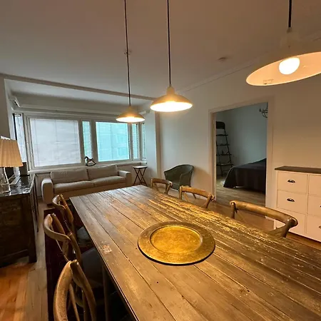 Appartement Valoisa Ja Tilava Kaupunkikoti 73 Nelioetae Helsinki